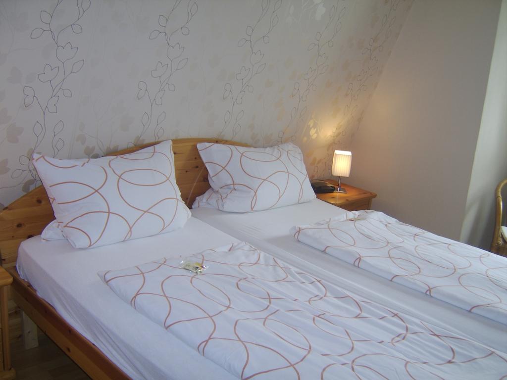 Weingut Matthias Dauns Apartment Reil Phòng bức ảnh